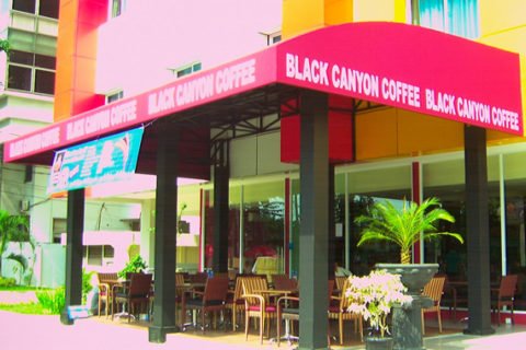Black Canyon Coffee